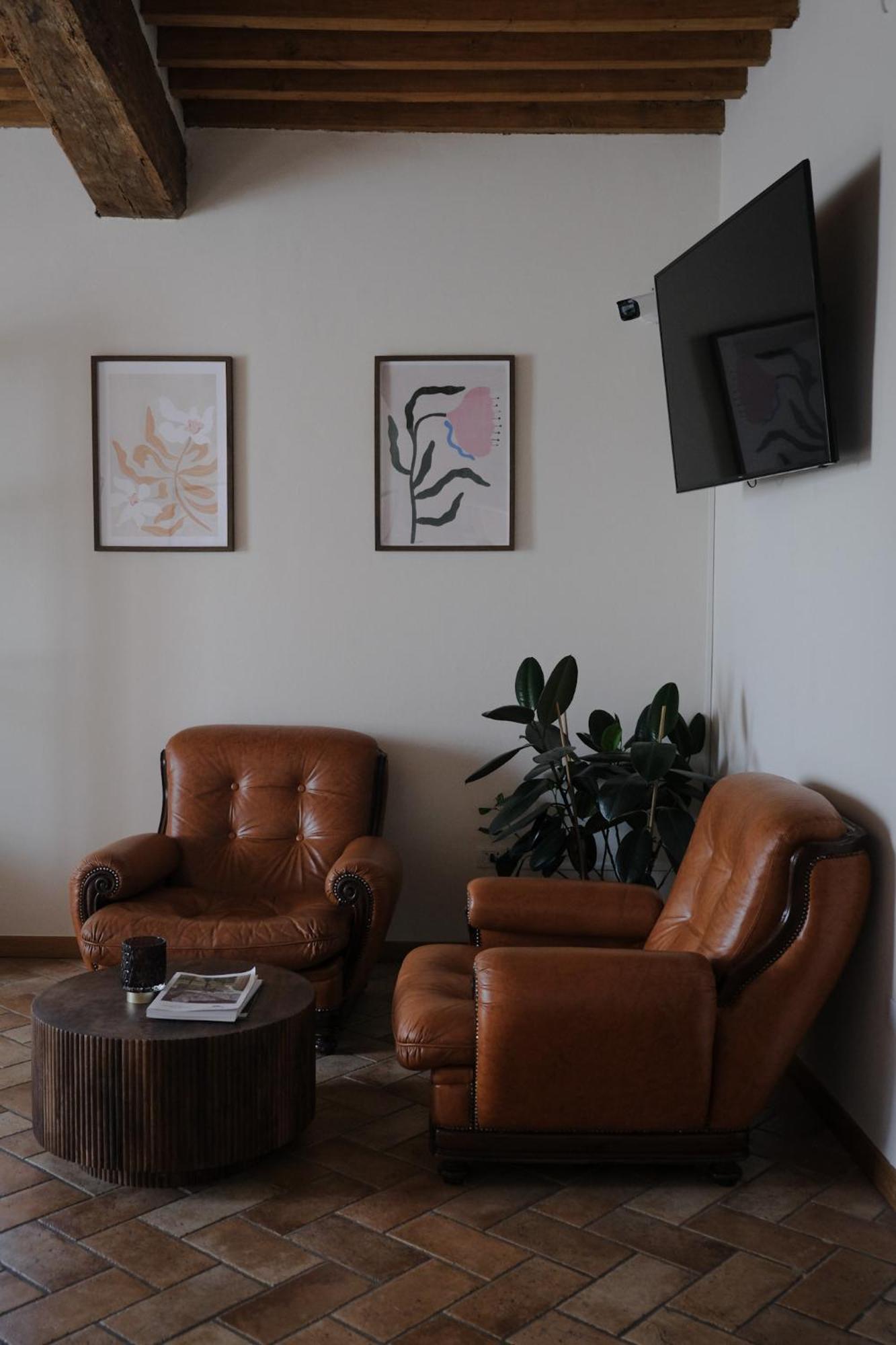 Locanda La Motta Motta Baluffi Bagian luar foto