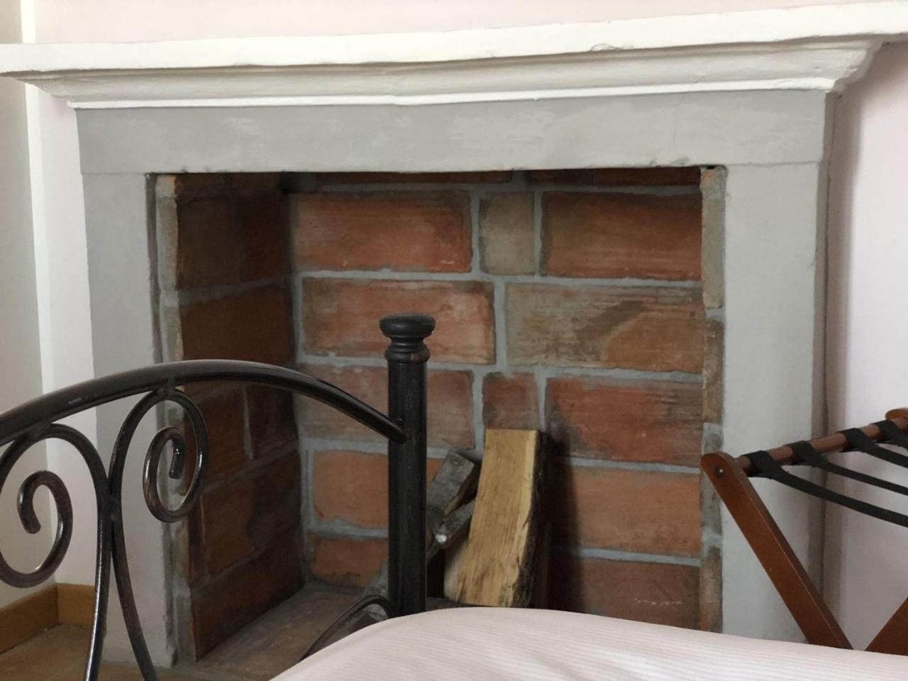 Locanda La Motta Motta Baluffi Bagian luar foto