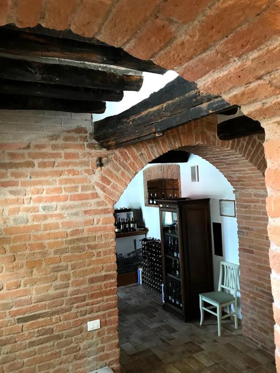Locanda La Motta Motta Baluffi Bagian luar foto